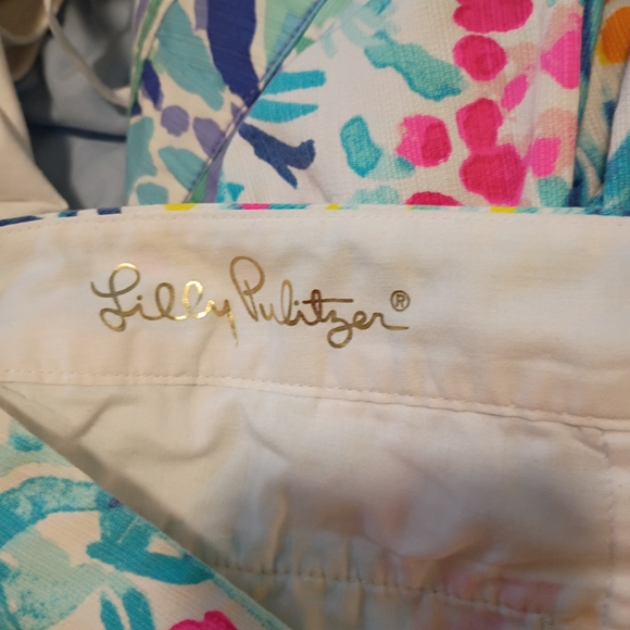 Lilly Pulitzer Tropical Print Women's Shorts EUC 14 - Picture 3 of 5